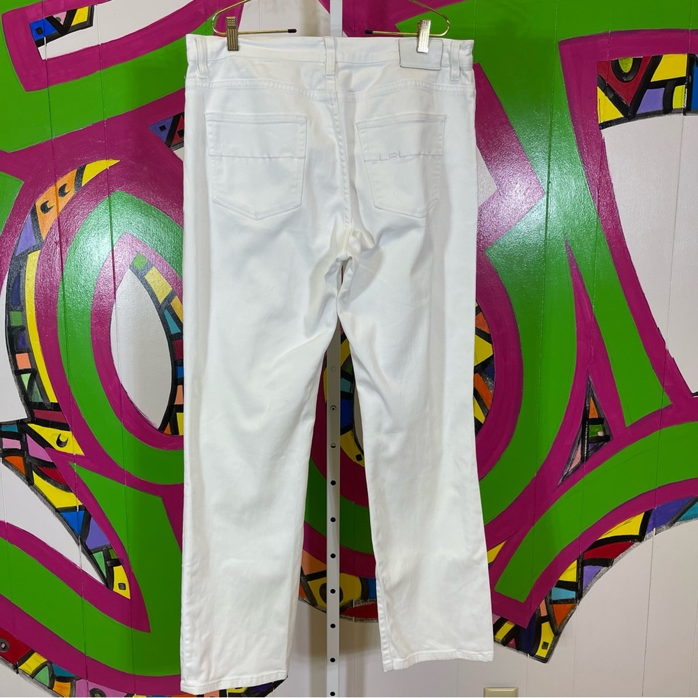 LRL Lauren Jeans Co, White Classic Straight Jeans, Size 14. Excellent condition! - Picture 3 of 8